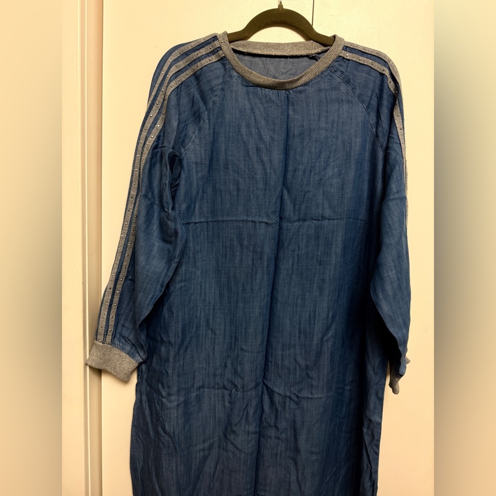 Women's Long Sleeve Blue Maxi Dress or long outside cover Fits Medium-Large - Picture 2 of 6